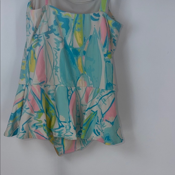 Lilly Pulitzer Pastel Swimsuit with Abstract Print size 6 - Picture 4 of 5